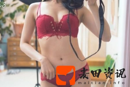 和闺蜜玩3p被八个男人一起