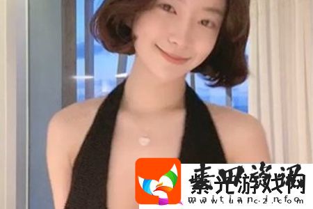 一边下奶一吃敷视频好几个人