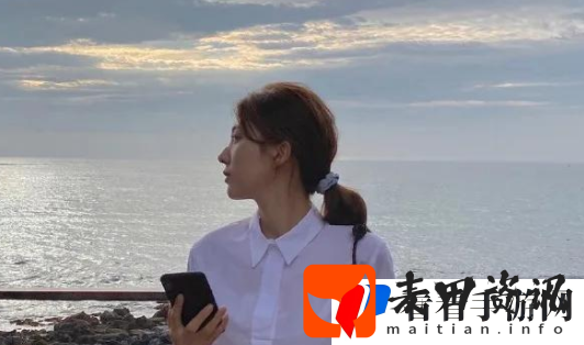 一个人免费观看视频WWW直播：风格各异，文化碰撞