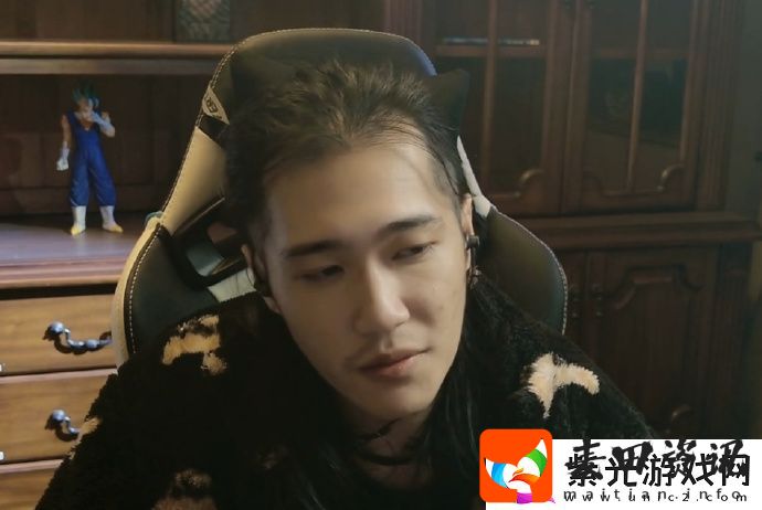 Pis觉得一直打dota没有出路