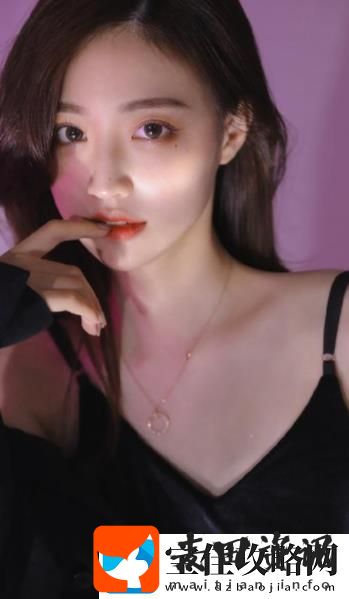 顶级**(军高H)激情碰撞燃爆全场，网友：热血沸腾，欲罢不能！