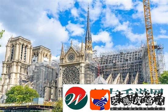 巴黎**院已经重新开放！我们借此机会和育碧聊了聊